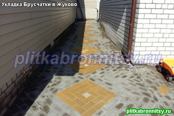 Производство и укладка тротуарной плитки Брусчатка в деревне Жуково